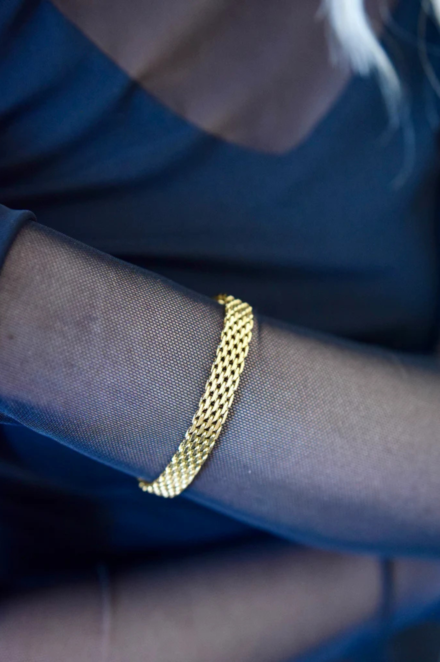 Mesh Well Bracelet