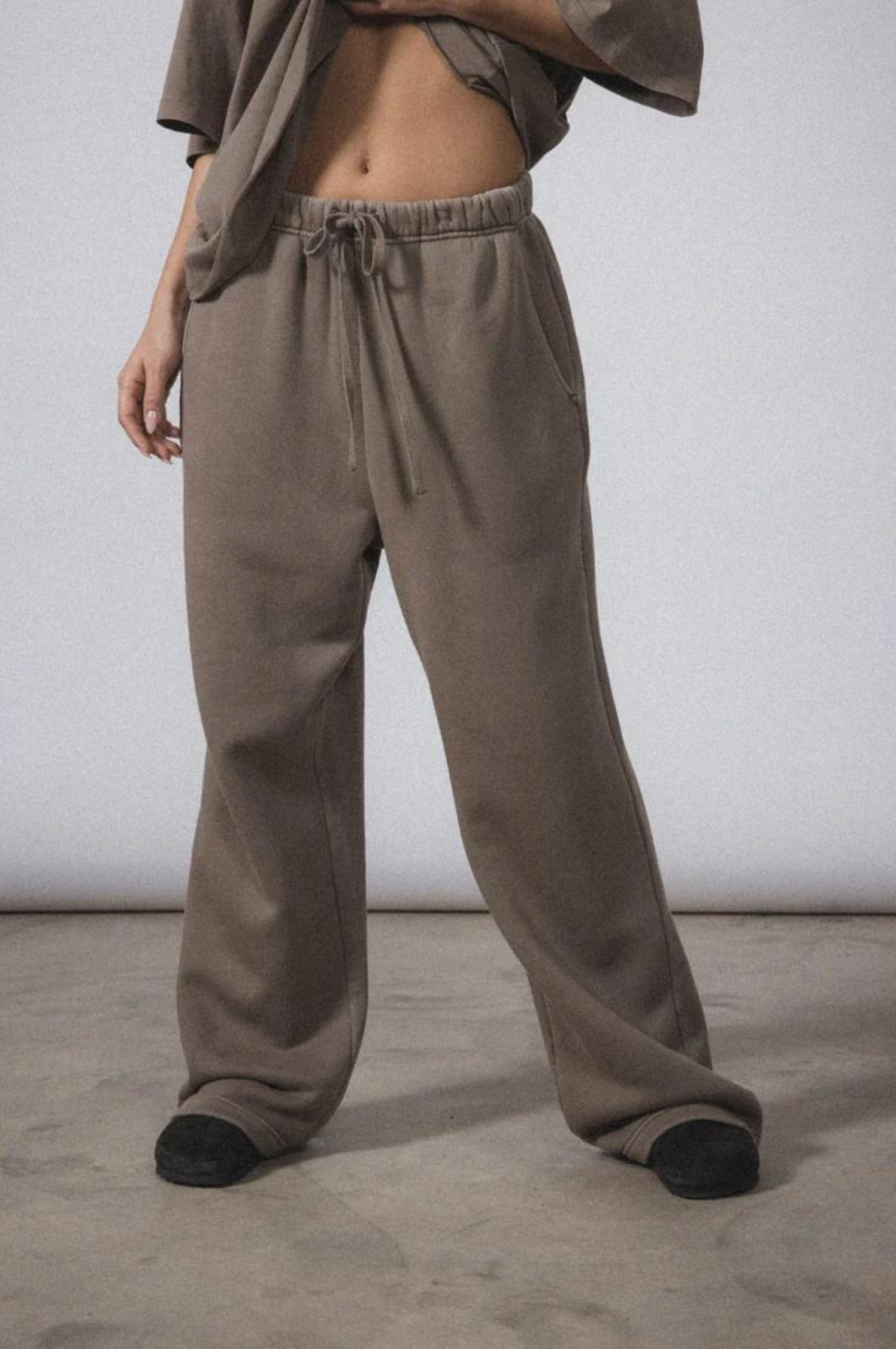 Core Straight Leg Sweatpant